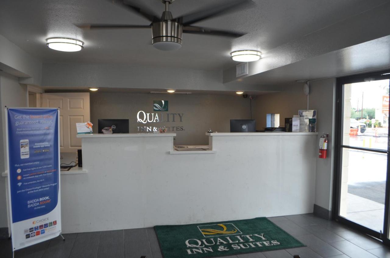 Quality Inn & Suites Near Downtown Mesa Dış mekan fotoğraf