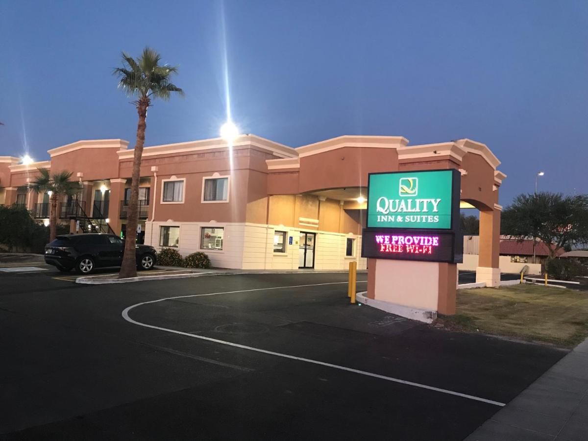 Quality Inn & Suites Near Downtown Mesa Dış mekan fotoğraf