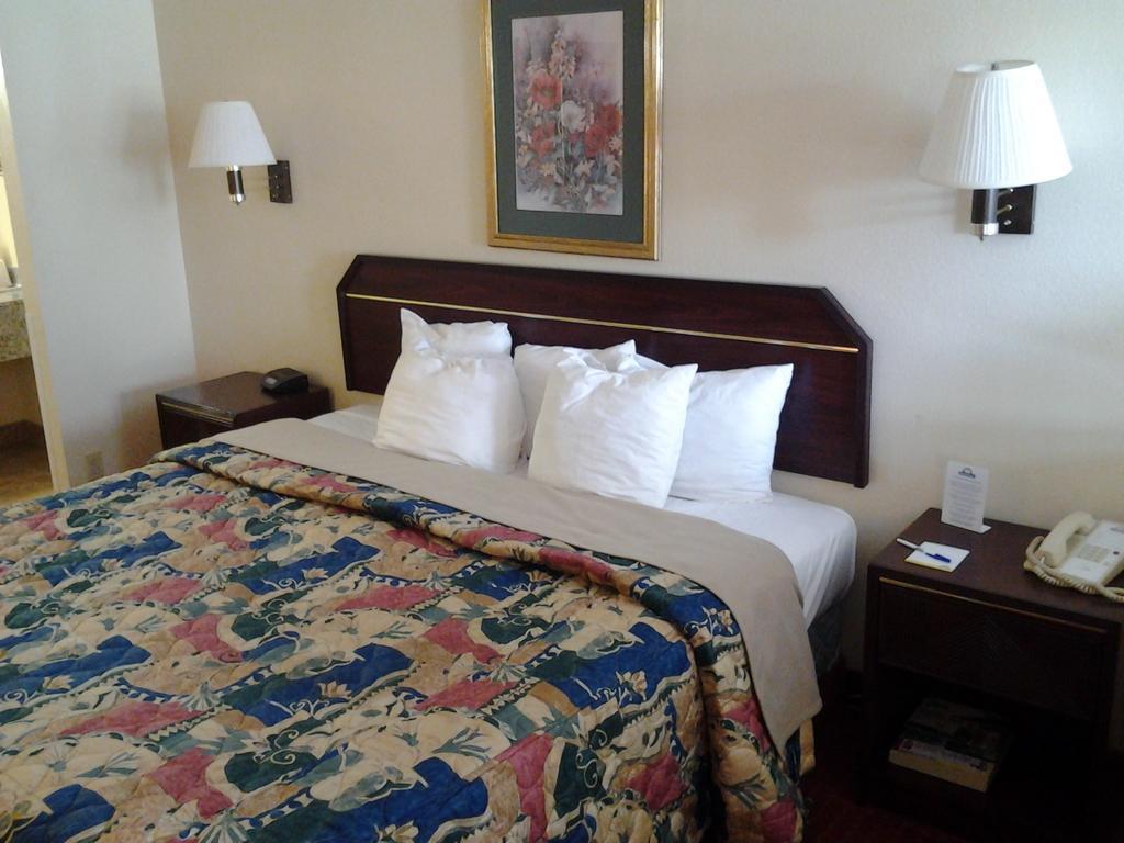 Quality Inn & Suites Near Downtown Mesa Dış mekan fotoğraf