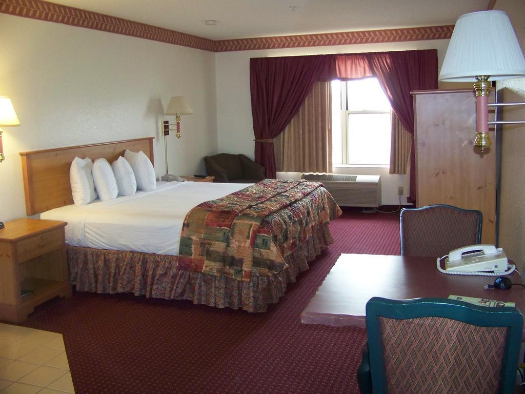Quality Inn & Suites Near Downtown Mesa Dış mekan fotoğraf